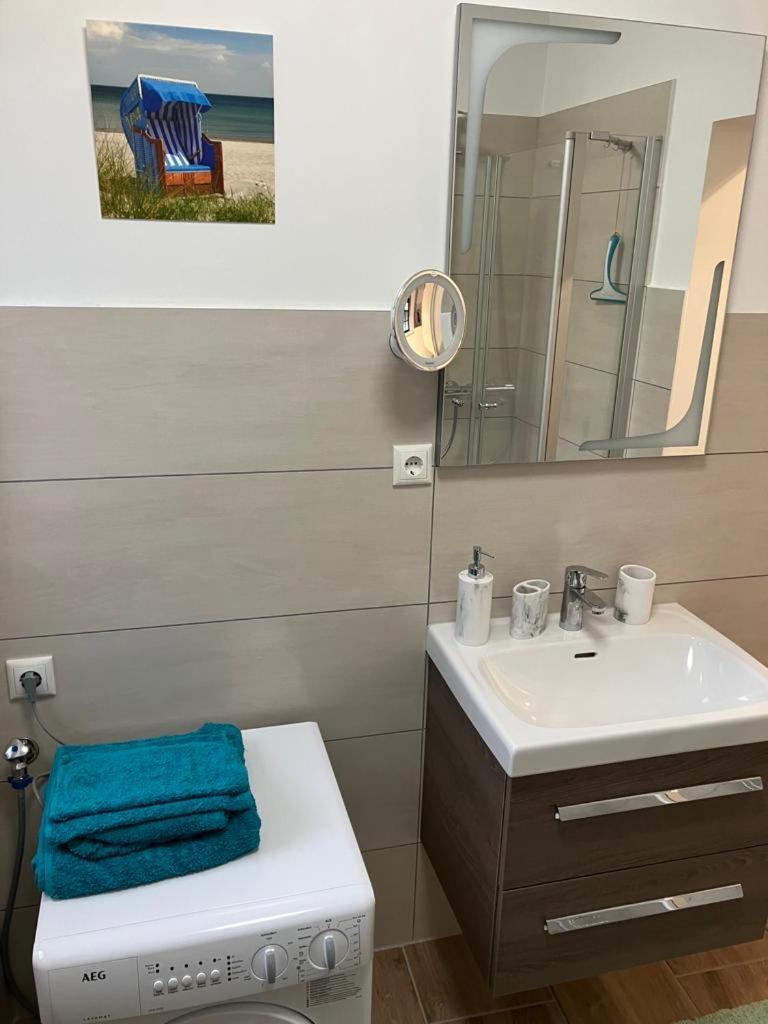 Grosse 4 Sterne Ferienwohnung Beim Boddenstrand Sundhagen-Niederhof Zewnętrze zdjęcie