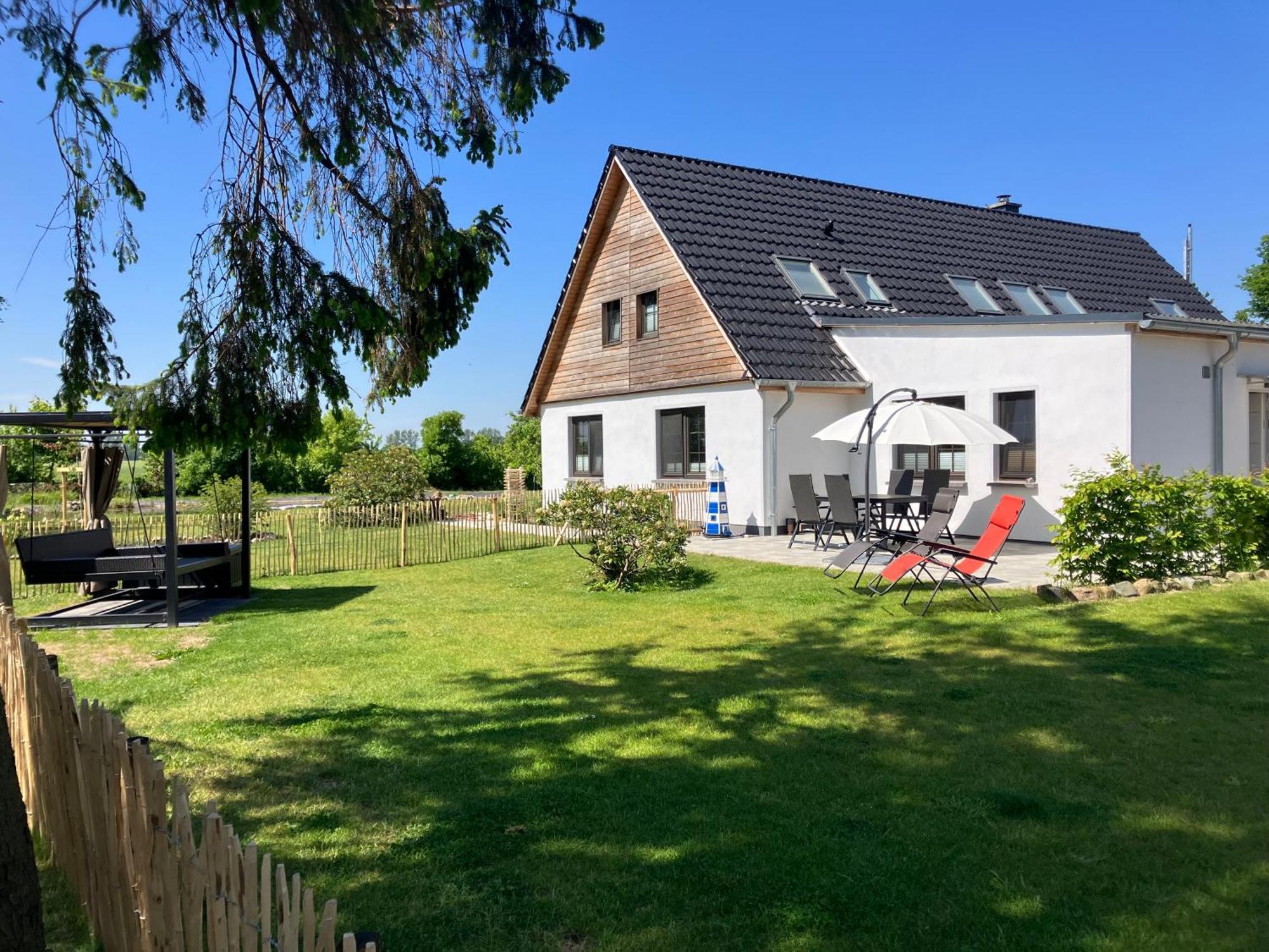 Grosse 4 Sterne Ferienwohnung Beim Boddenstrand Sundhagen-Niederhof Zewnętrze zdjęcie